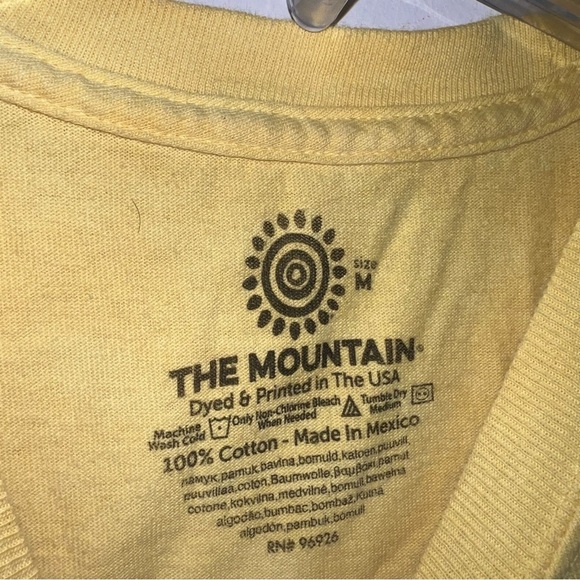 The Mountain “Rescues Are My Favorite Breed” Yellow Cotton T-shirt Size Medium - Picture 2 of 7